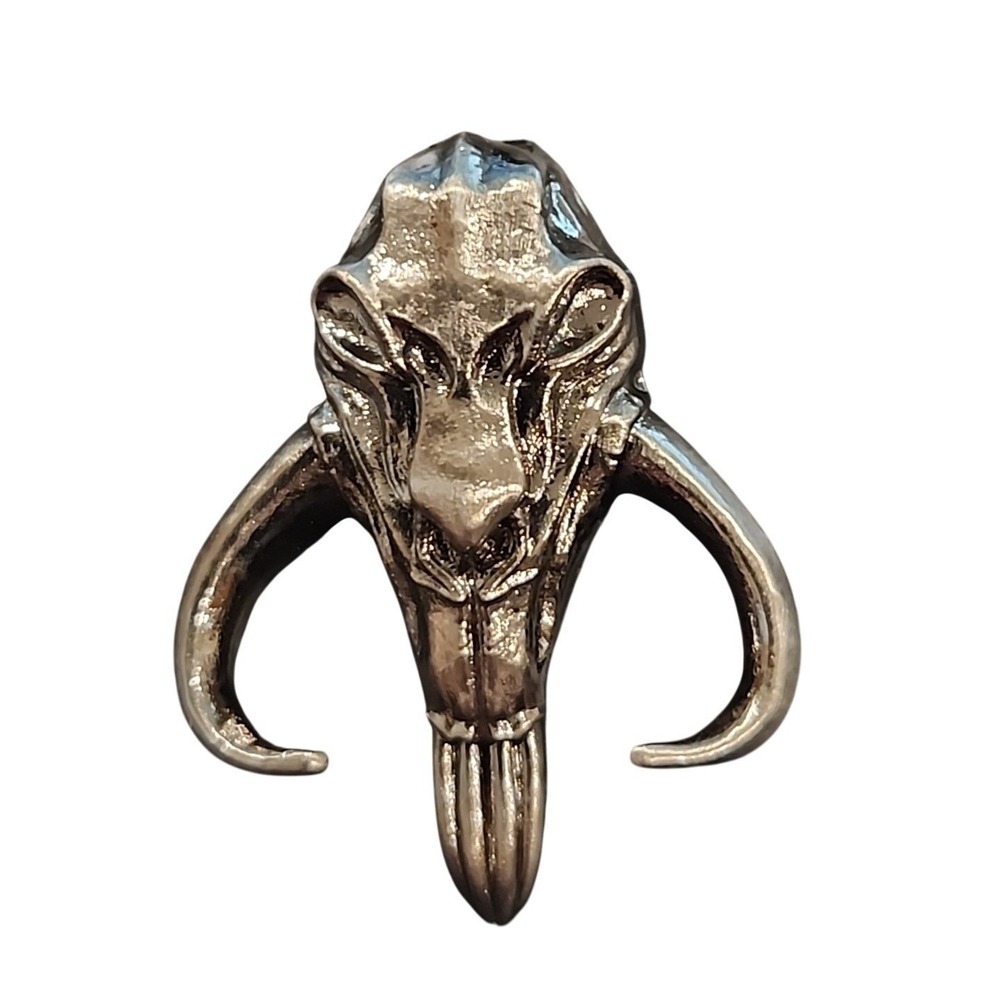Disney Star Wars The Mandalorian Mythosaur Skull Pewter Lapel Pin 28942 Silver‎